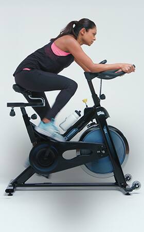 How to choose an exercise bike Image