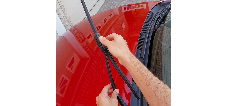 Change a Windshield Wiper