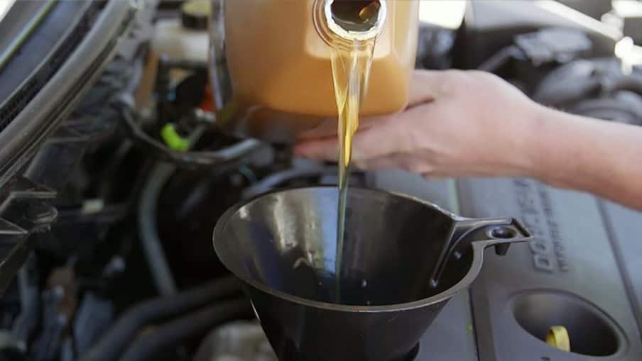 how to change your car oil step 010