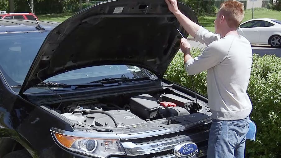 how to check your transmission fluid step 03