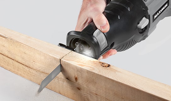 how to choose a reciprocating saw step 4 02