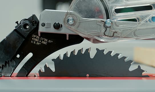 ct-howto-2016-choosetherightcircularsawblade-543x321-combination-blade