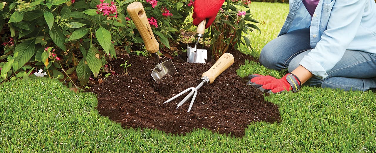 How to choose gardening tools Banner