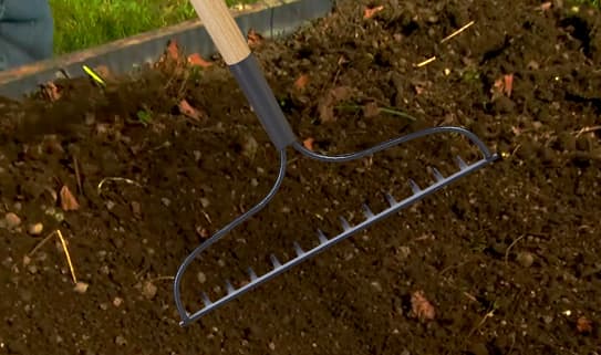 How to choose gardening tools Tab3 Step 3