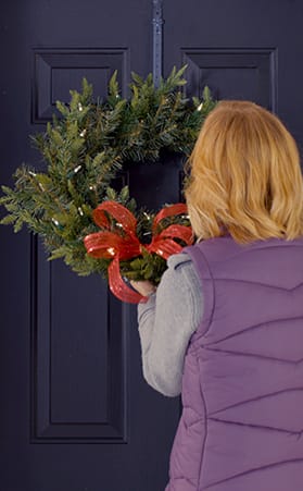How to hang a door wreath - no tools required