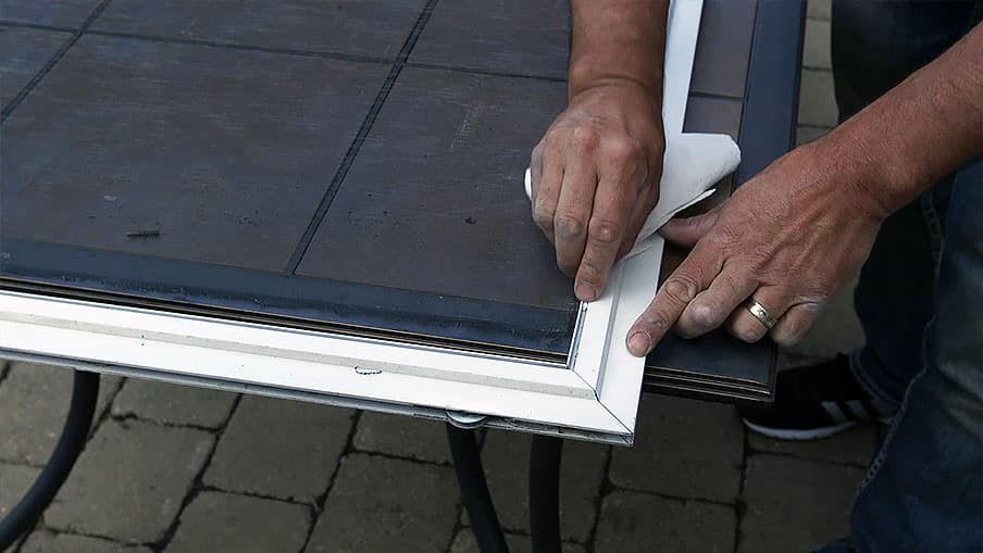 how to repair a screen door step 4