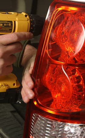 How to replace or repair tail lights Image