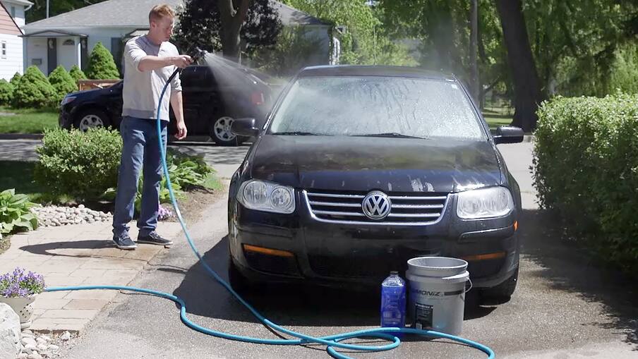 How to wax your car using a polisher Step 1