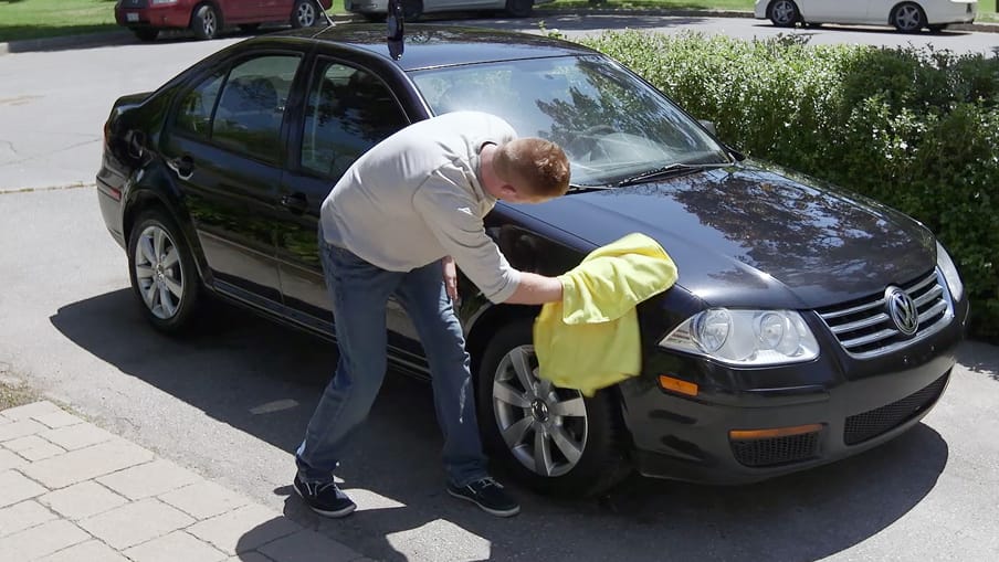 How to wax your car using a polisher Step 12