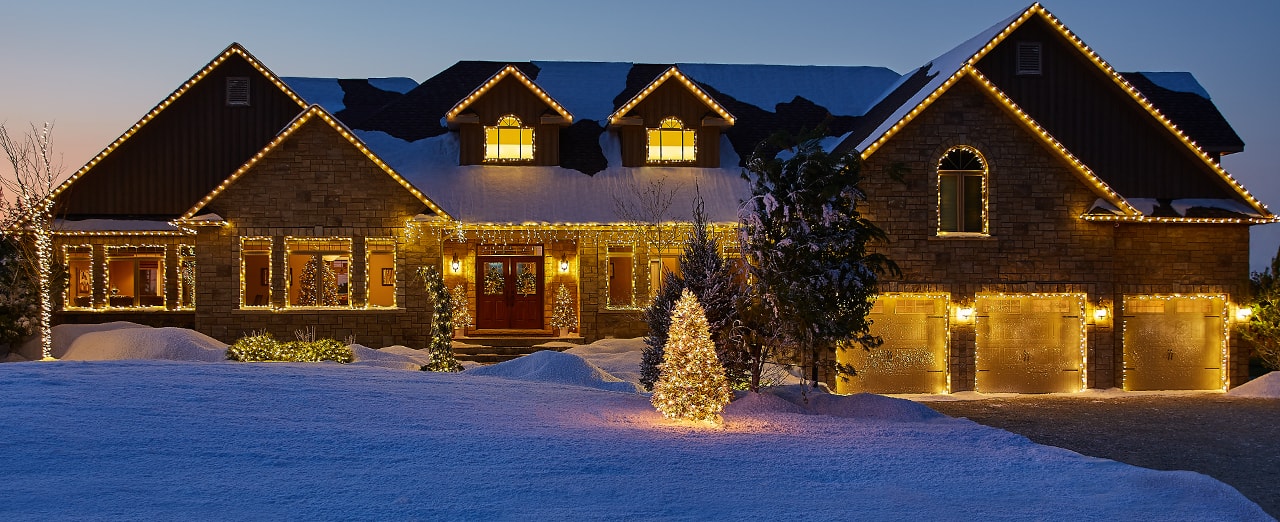 ct-howto-2016-holiday-choosewhitechristmaslights-1280x522-fwt