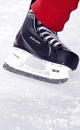 Comment ajuster des patins de hockey