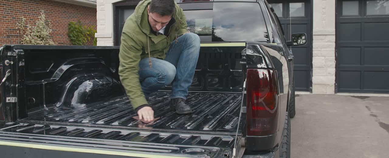 SCUFF ALL AREAS OF TRUCK BED AND TAIL GATE