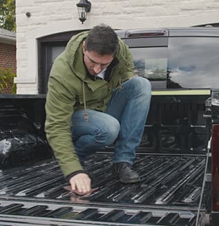 Step 4 - SCUFF ALL AREAS OF TRUCK BED AND TAIL GATE_317x328