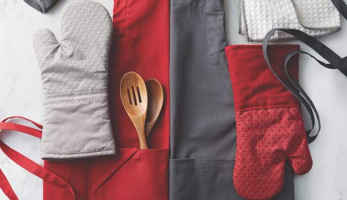 Aprons, oven mitts and dishcloths.