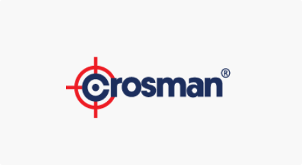 Le logo de la société Crosman : Un mot-symbole «Crosman» bleu foncé avec un réticule rouge autour du C.