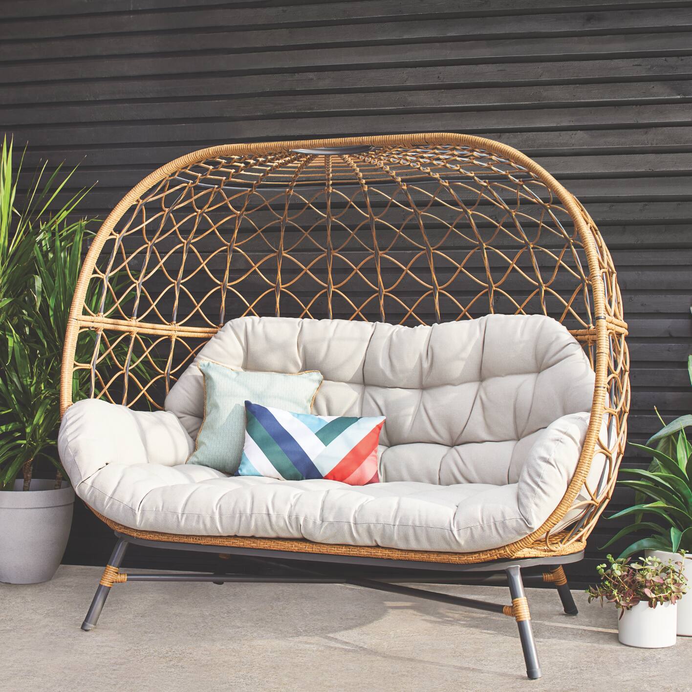 CANVAS SYDNEY DOUBLE EGG CHAIR