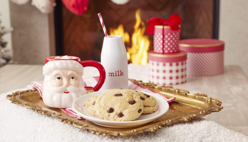 Jillian Harris & CANVAS Milk and Cookie Plate set  Jillian Harris & CANVAS Cookie Jar and Santa Mugs