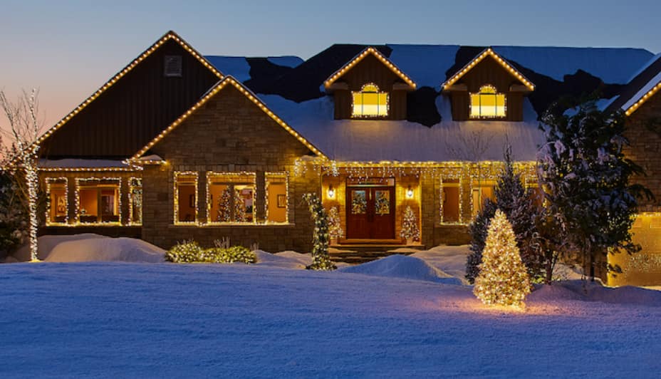 How to choose white Christmas lights