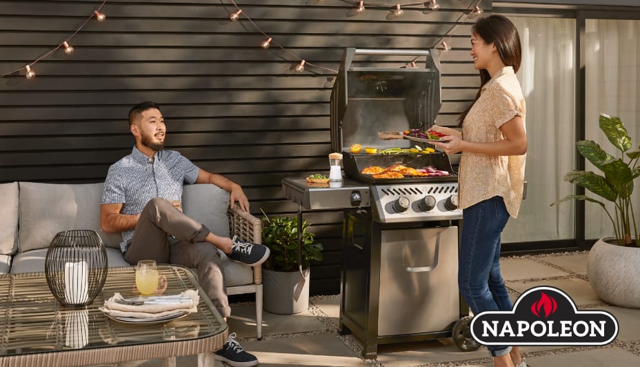 Napoleon Rebel 3-Burner Propane Grill