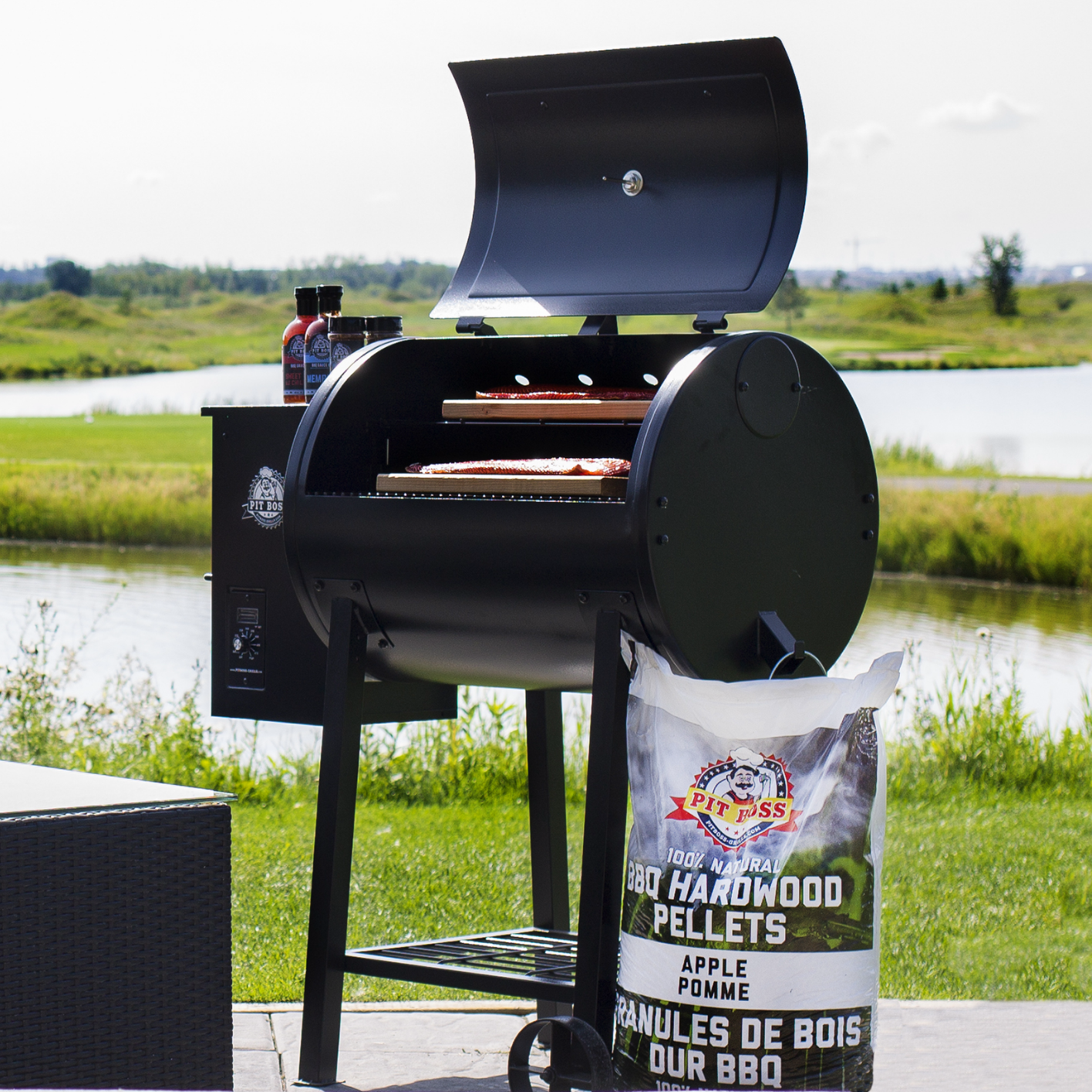 PIT BOSS 700FB SERIES PELLET GRILL