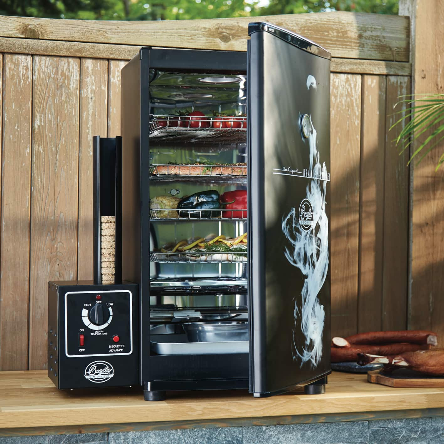 BRADLEY ORIGINAL 4-RACK ELECTRIC SMOKER