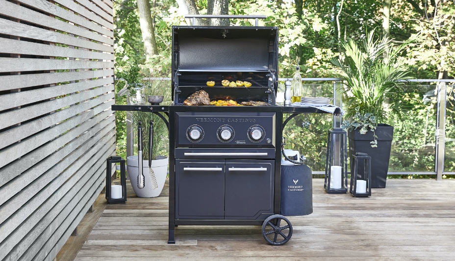 BBQs & Grills Charcoal, Electric & Propane Canadian Tire