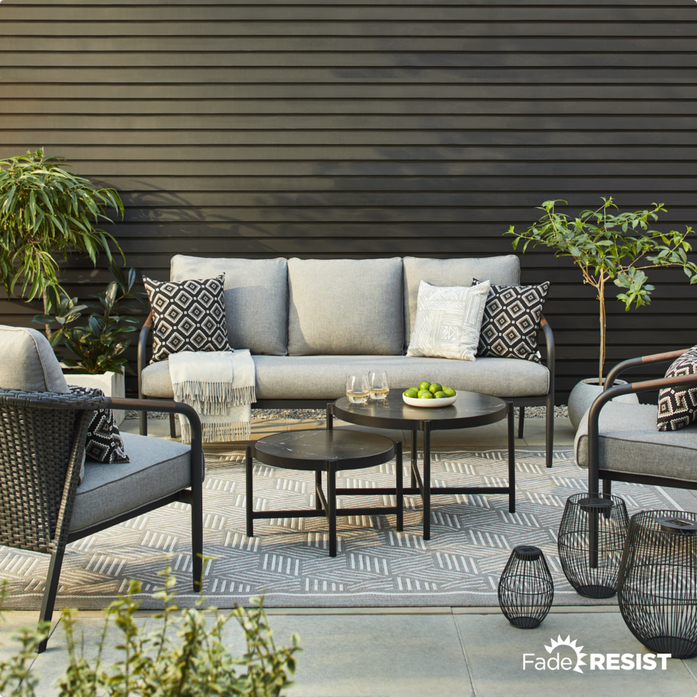 CANVAS Jasper 5-Piece Conversation Set on a patio.