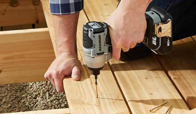 How to use an impact driver