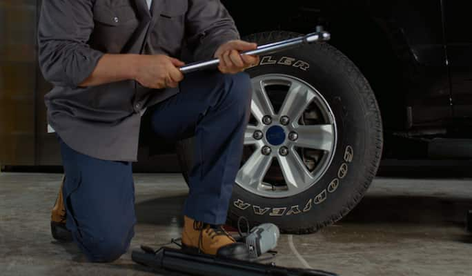 How to use a torque wrench