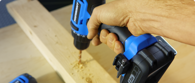 Mastercraft power drill with PWR POD COMPACT battery