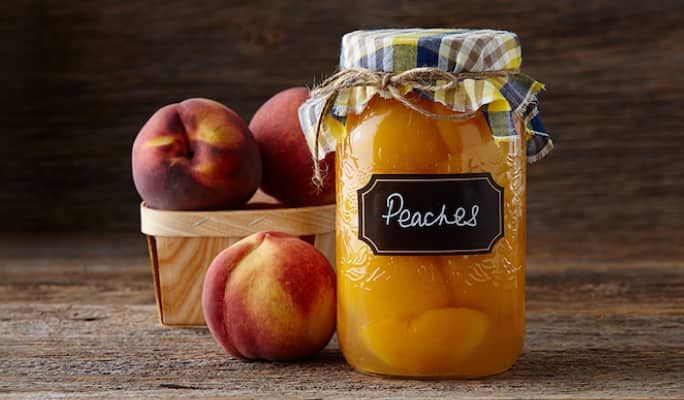 How to preserve peaches