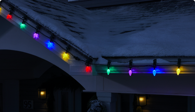  NOMA Advanced EverTough Christmas Lights along roofline