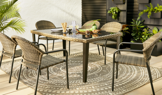 CANVAS Breton Collection on patio.