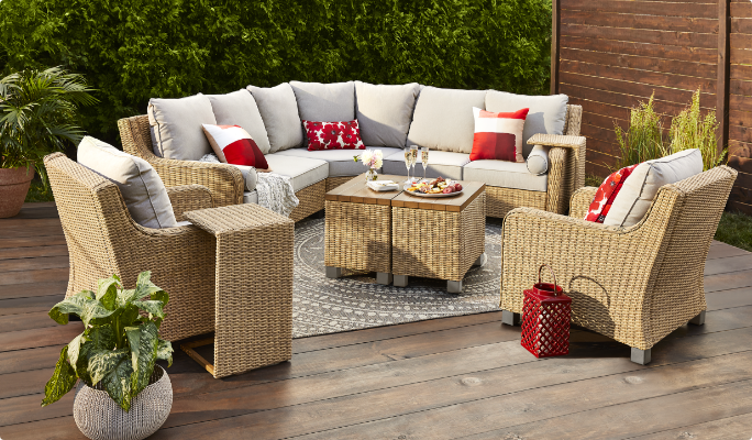 CANVAS Moraine Collection outdoors.