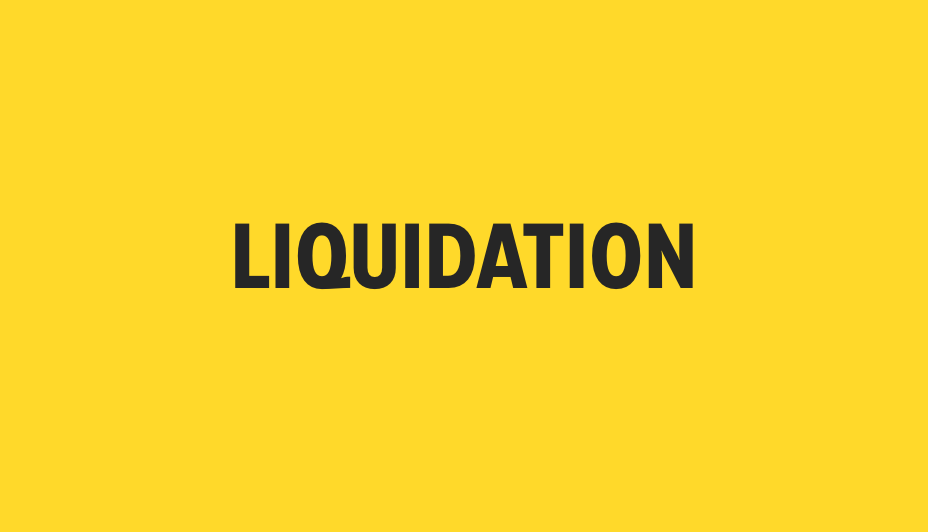 Banderole de liquidation sur un arrière-plan jaune