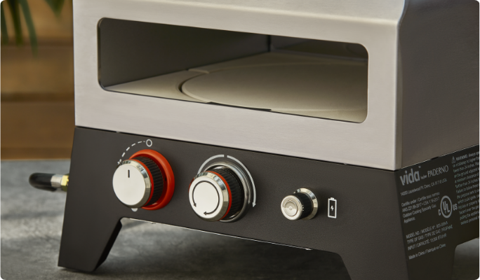 A close up of the front dials.