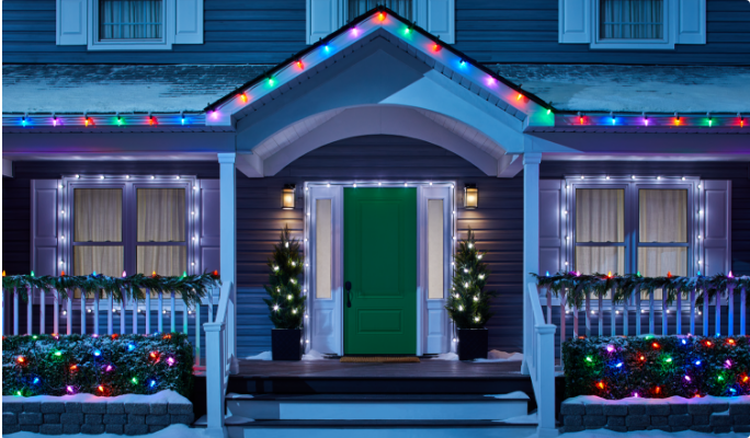 The exterior of a house decorated with NOMA Advanced Custom LED Lights.