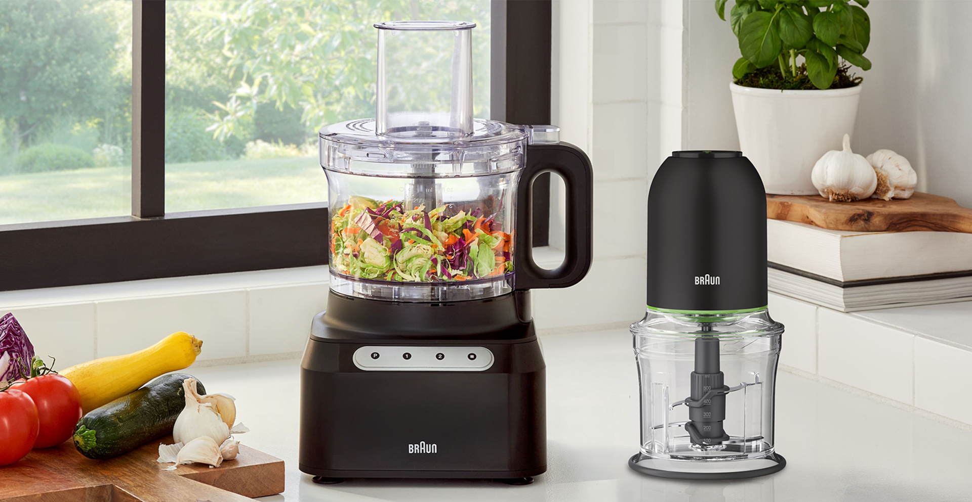 English Easily chop, blend, puree, or mince ingredients for any recipe with Braun’s 8 Cup Food Processor.