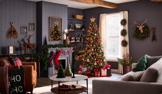 Un salon avec un arbre de Noël et des décorations Noël canadien CANVAS.