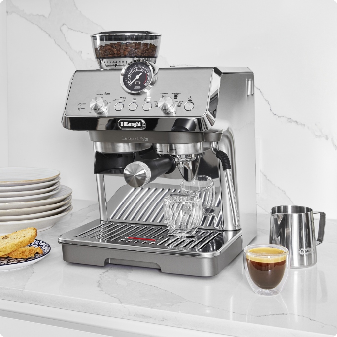 DeLonghi La Specialista Arte Evo Espresso Machine.