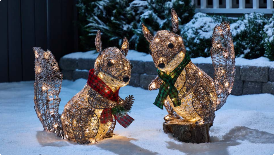 Living room decorated with Christmas tree and CANVAS Christmas decor