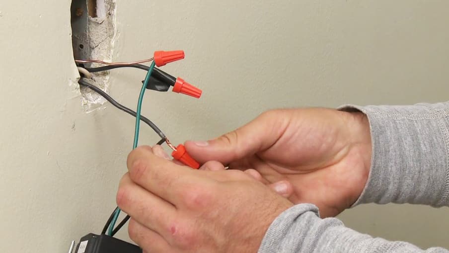 2015 Install a dimmer twist with green wire twist load wire