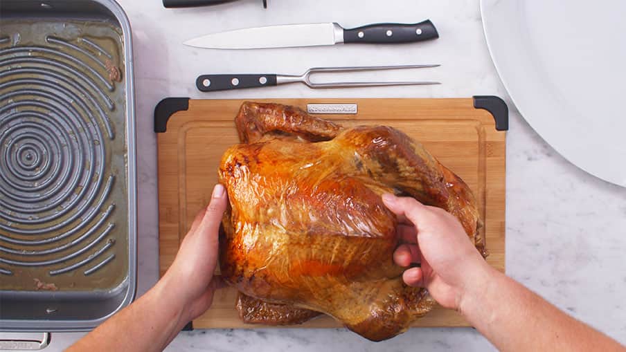 How-to-carve-a-turkey_01