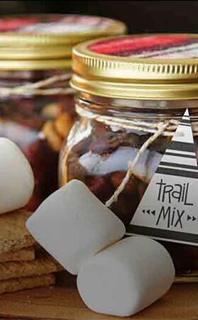 How to create decorative snack jars