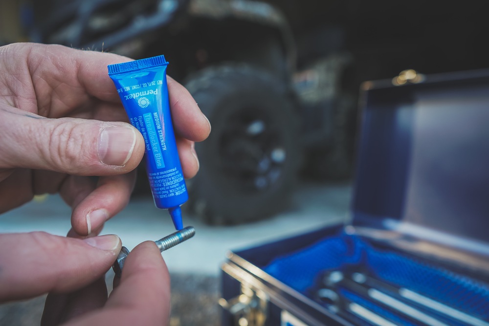 Permatex® 24200 MediumStrength 242 Threadlocker, Blue, 6mL Canadian