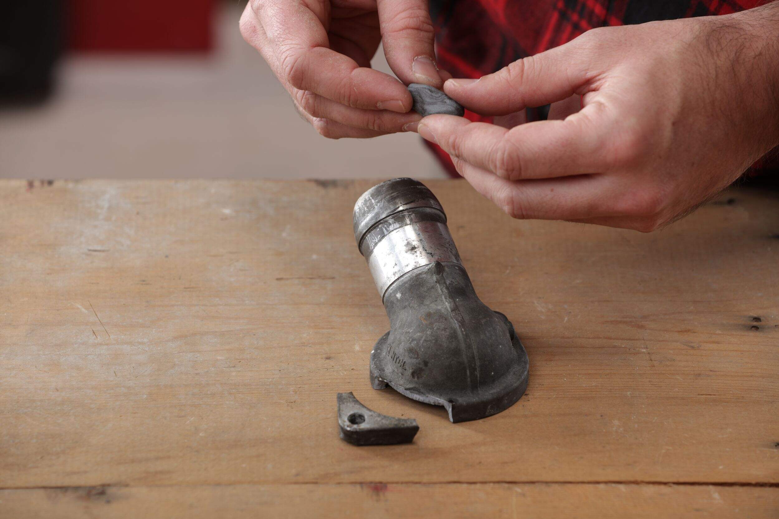 JB Weld SteelStik Steel Reinforced Epoxy Putty Stick, 57g Canadian Tire