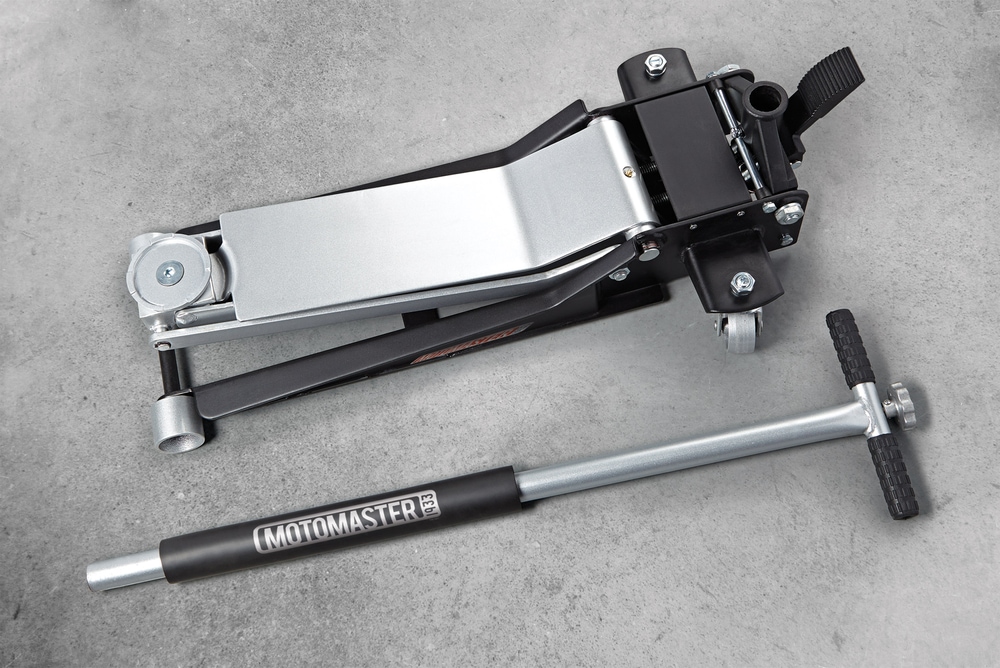 MotoMaster 2 Ton LowProfile Jack Canadian Tire