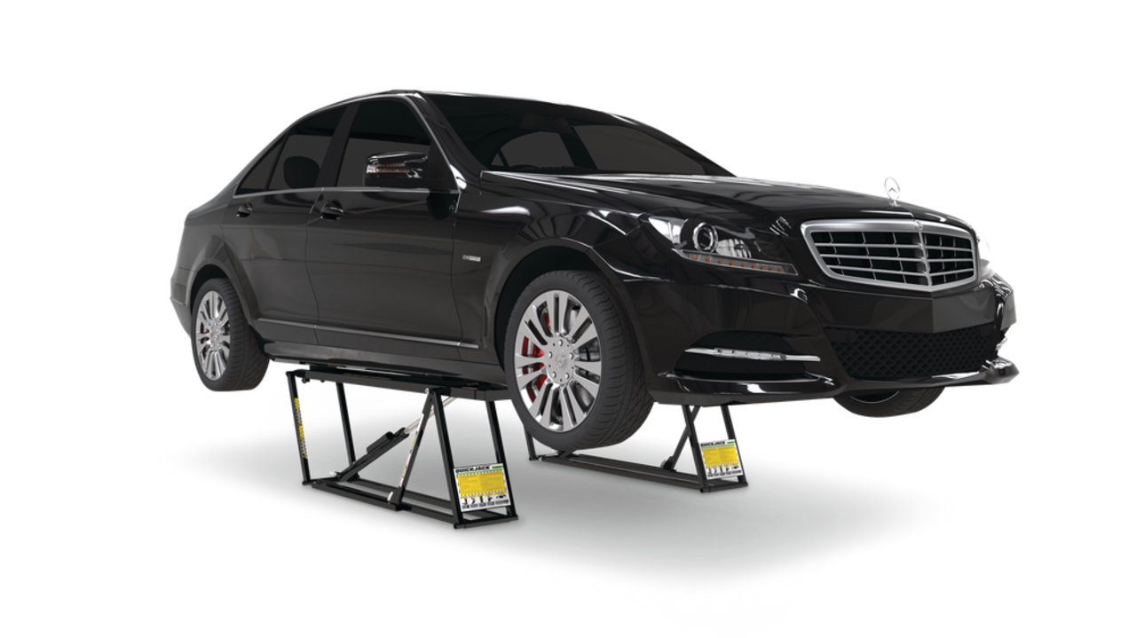 Movable car outlet jacks