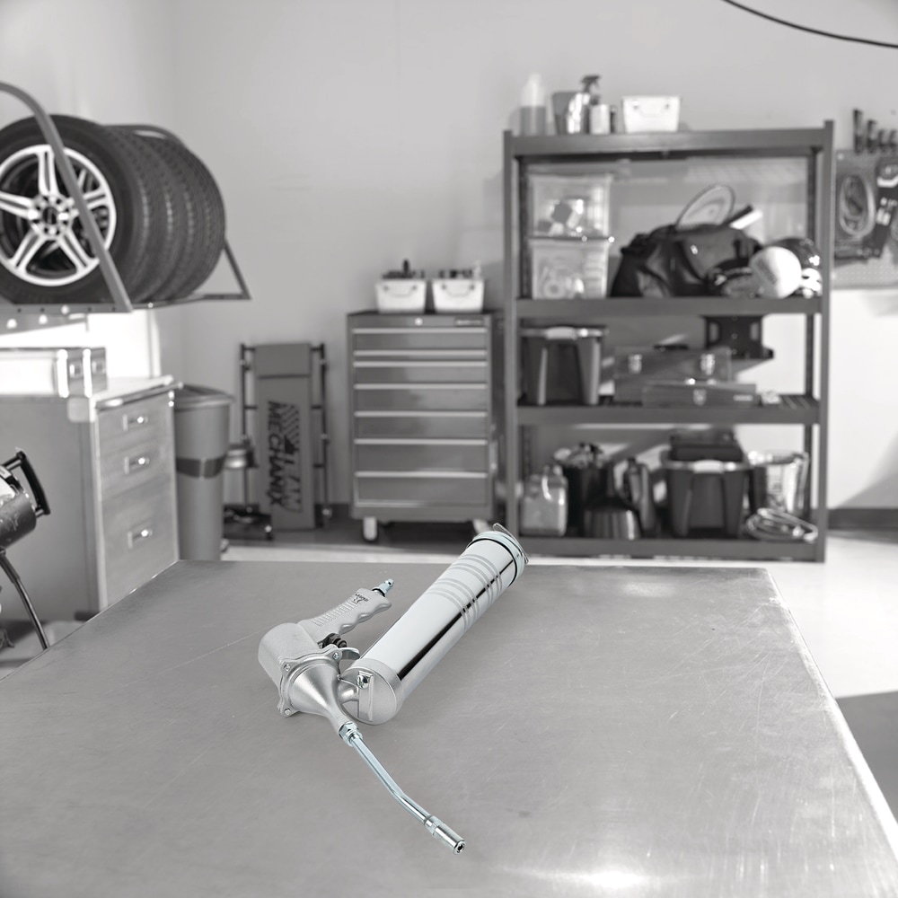 MotoMaster Air Powered SingleAction Grease Gun Canadian Tire