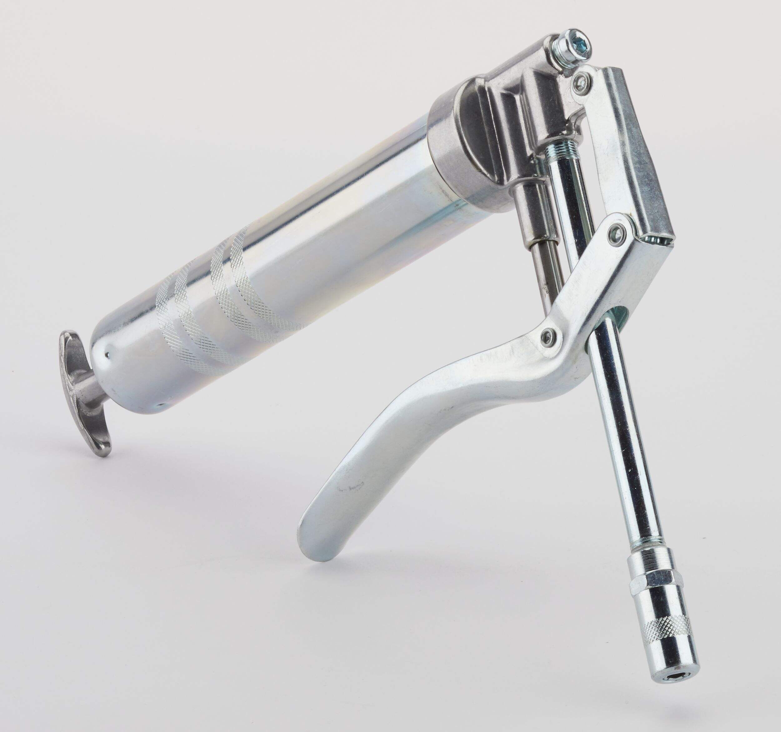 MotoMaster Mini Pistol Grip Grease Gun with 2-Way Loading up to 4,000 PSI, 3-oz Front_Angled_Right